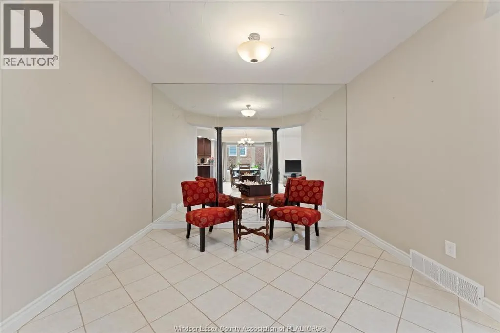 2198 SUZANNE STREET