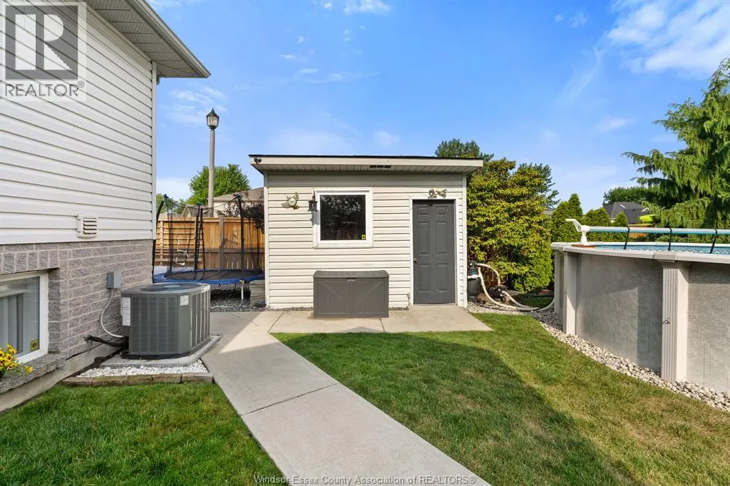 187 Mousseau CRESCENT