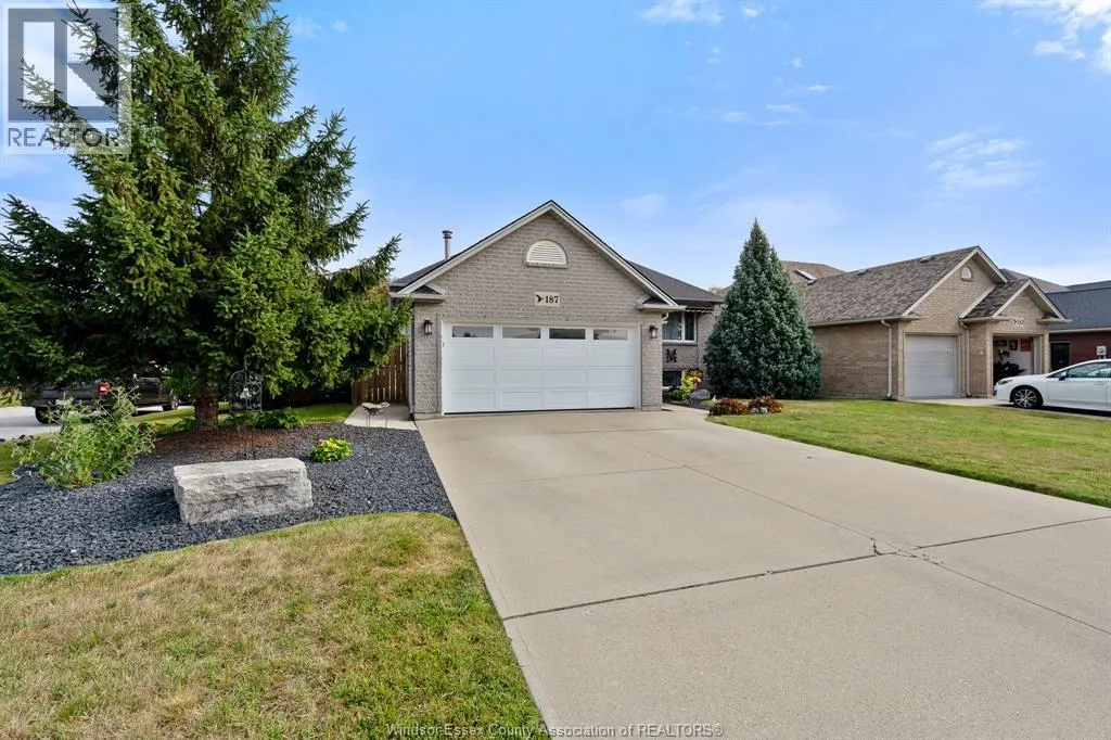 187 Mousseau CRESCENT