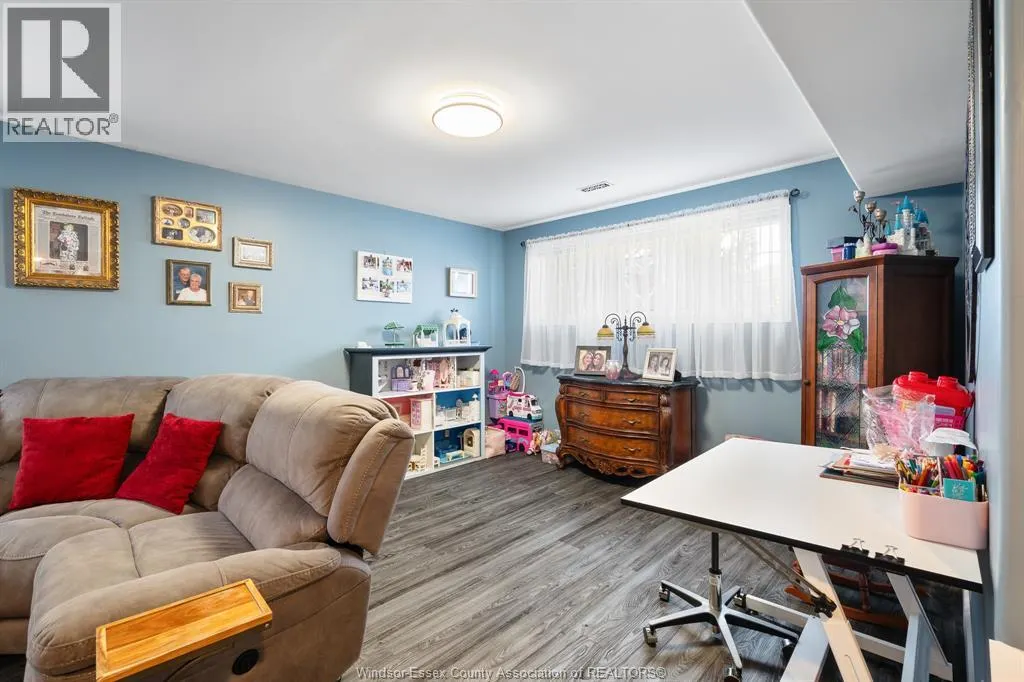 187 Mousseau CRESCENT