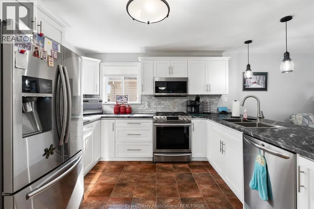 187 Mousseau CRESCENT