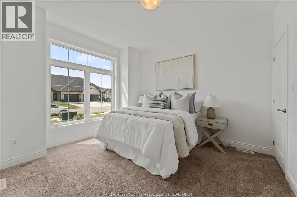 262 LIVINGSTONE CRESCENT