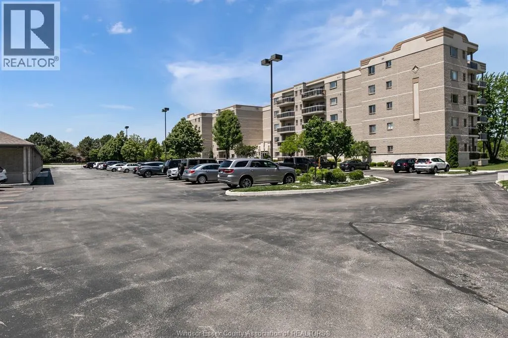 250 MANNING Unit# 306