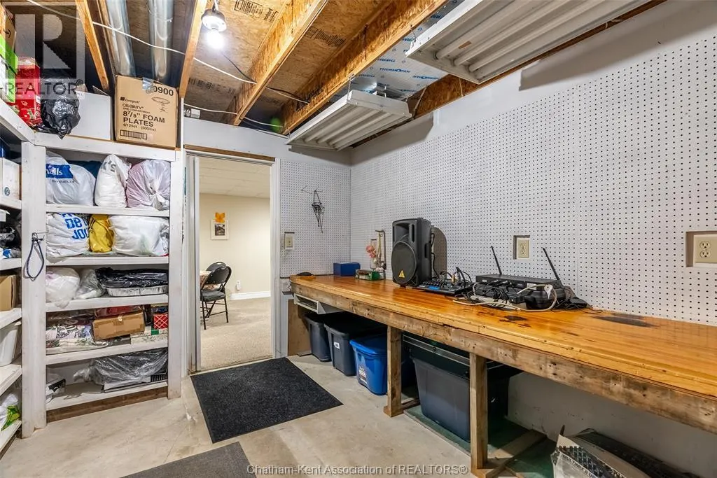 154 Semenyn AVENUE Unit# 24