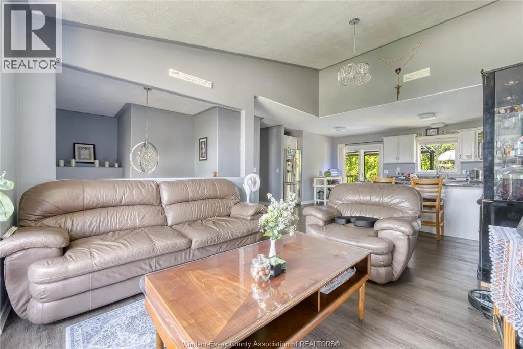 24 BRIARWOOD