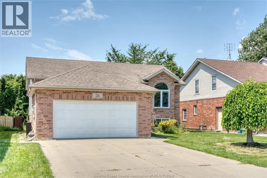24 BRIARWOOD