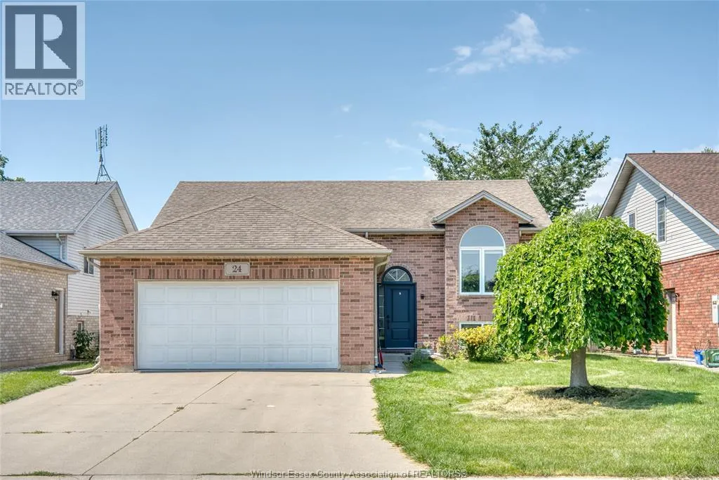 24 BRIARWOOD