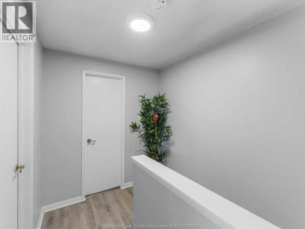 256 Victoria STREET South Unit# 32