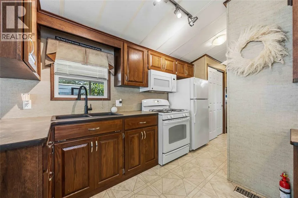 9338 W Ipperwash ROAD Unit# J3