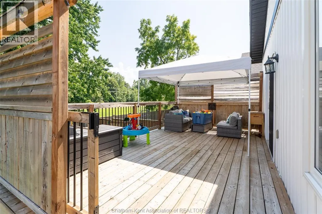 339 OAK STREET West