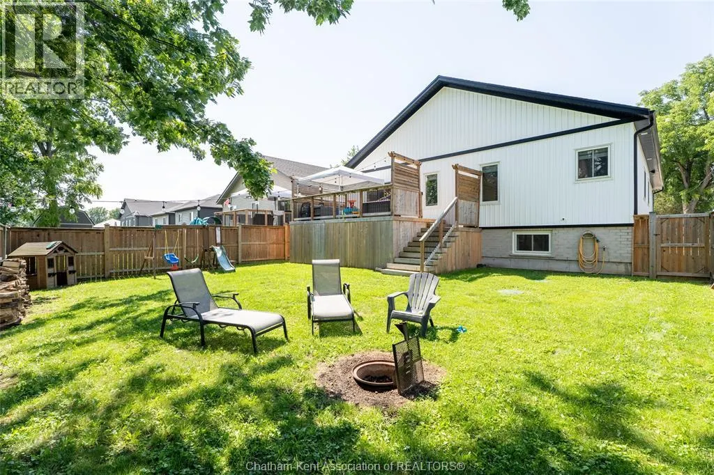 339 OAK STREET West