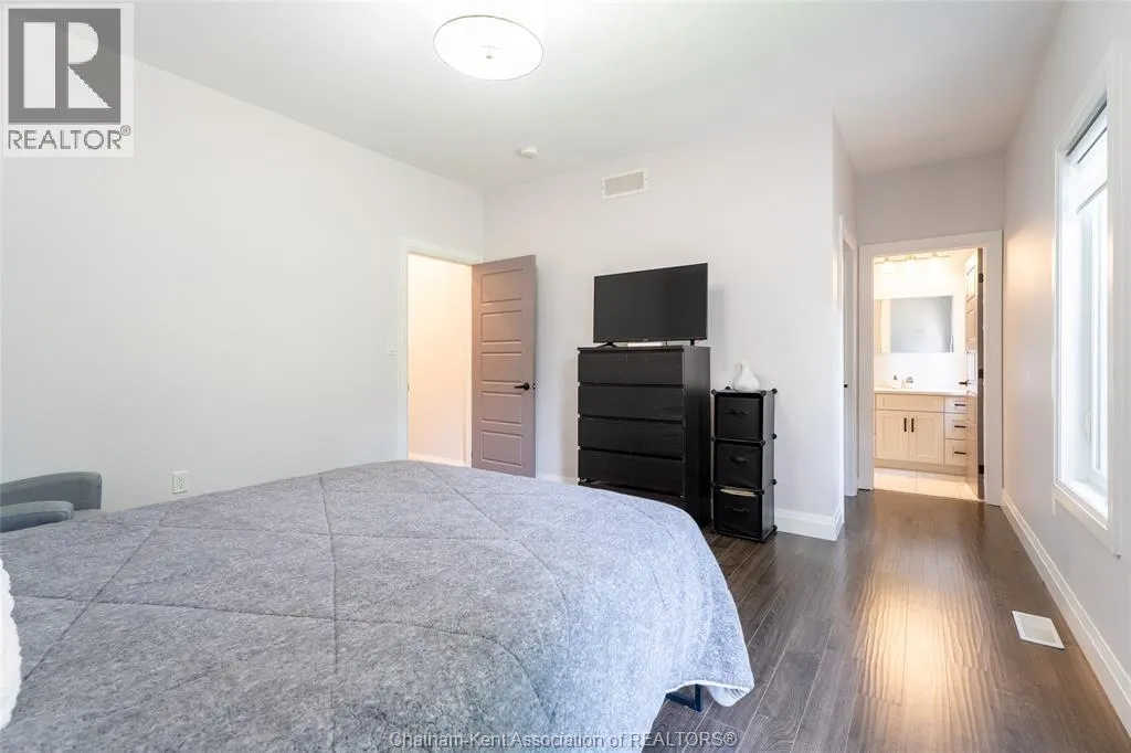 339 OAK STREET West