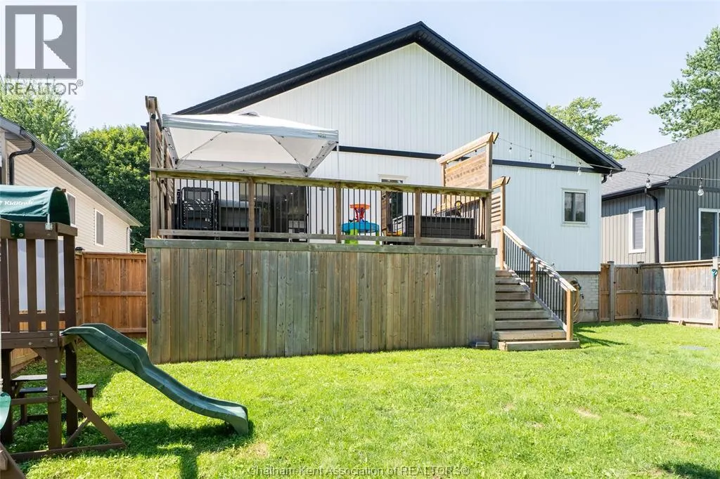 339 OAK STREET West