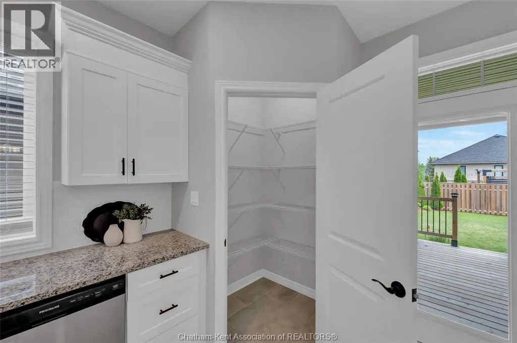15 Sienna COURT