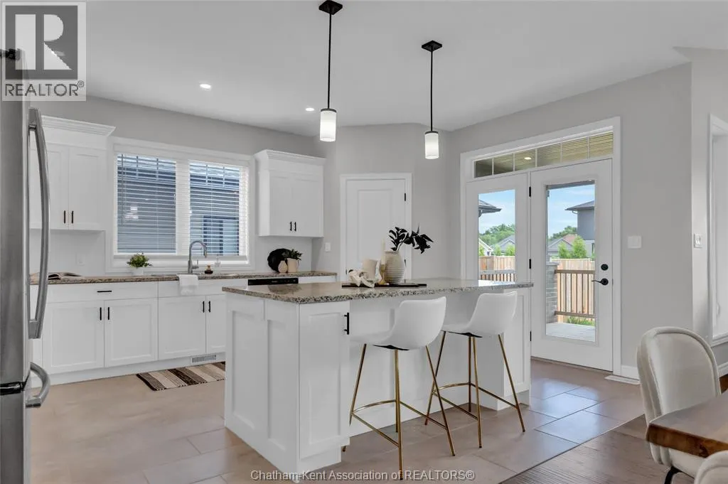 15 Sienna COURT