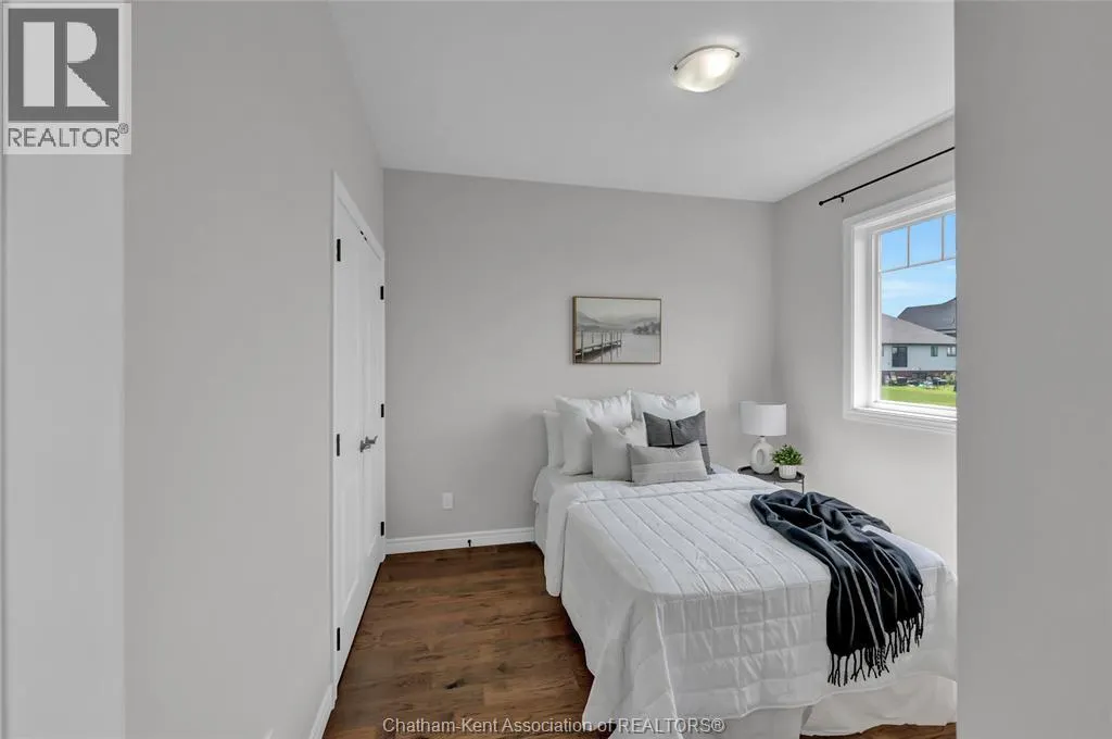 15 Sienna COURT