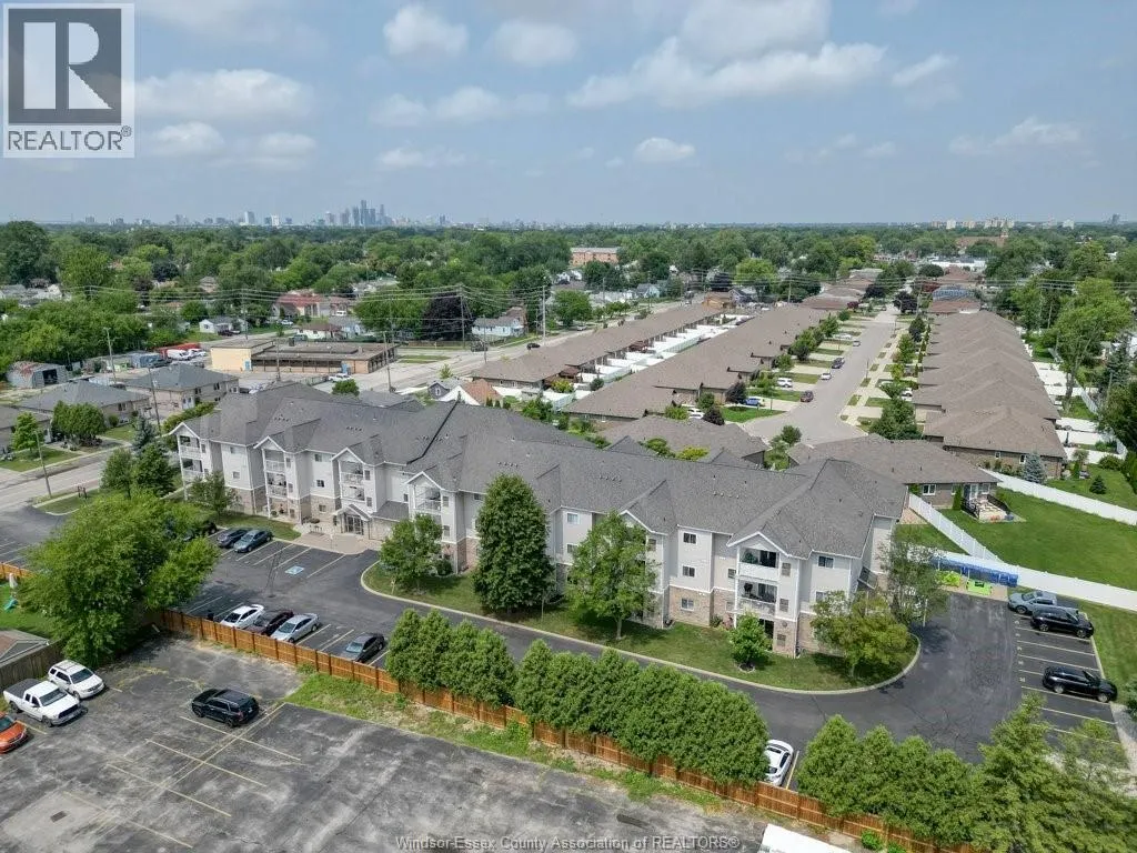 2592 Pillette Unit# 206