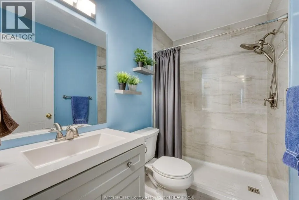 2592 Pillette Unit# 206