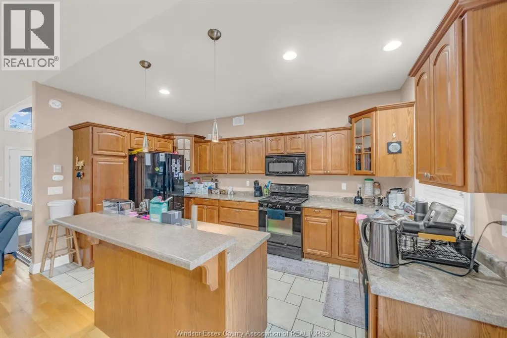 77 Whelan DRIVE