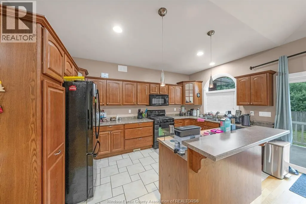 77 Whelan DRIVE
