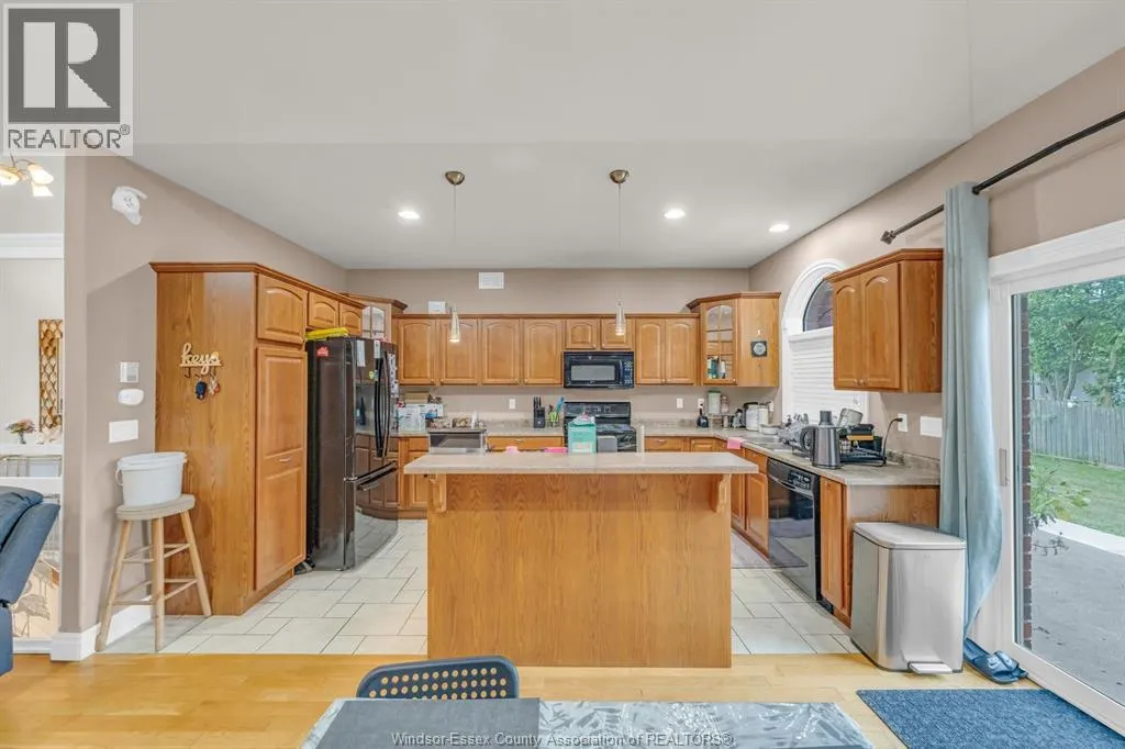 77 Whelan DRIVE
