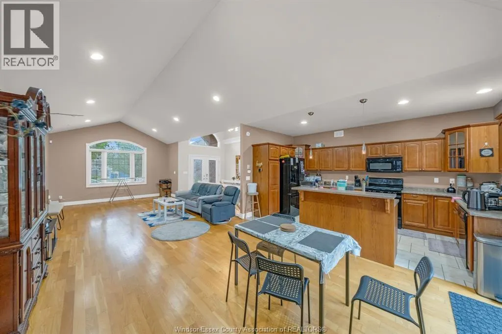 77 Whelan DRIVE