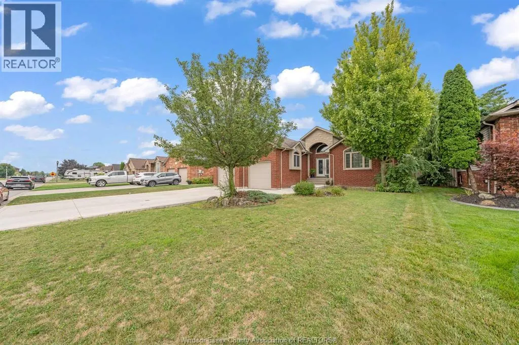 77 Whelan DRIVE