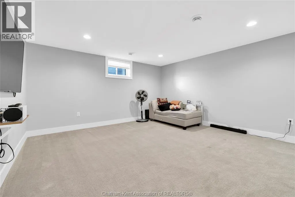 71 Churchill Park ROAD