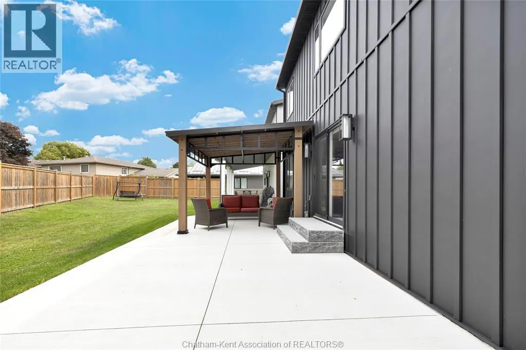 71 Churchill Park ROAD
