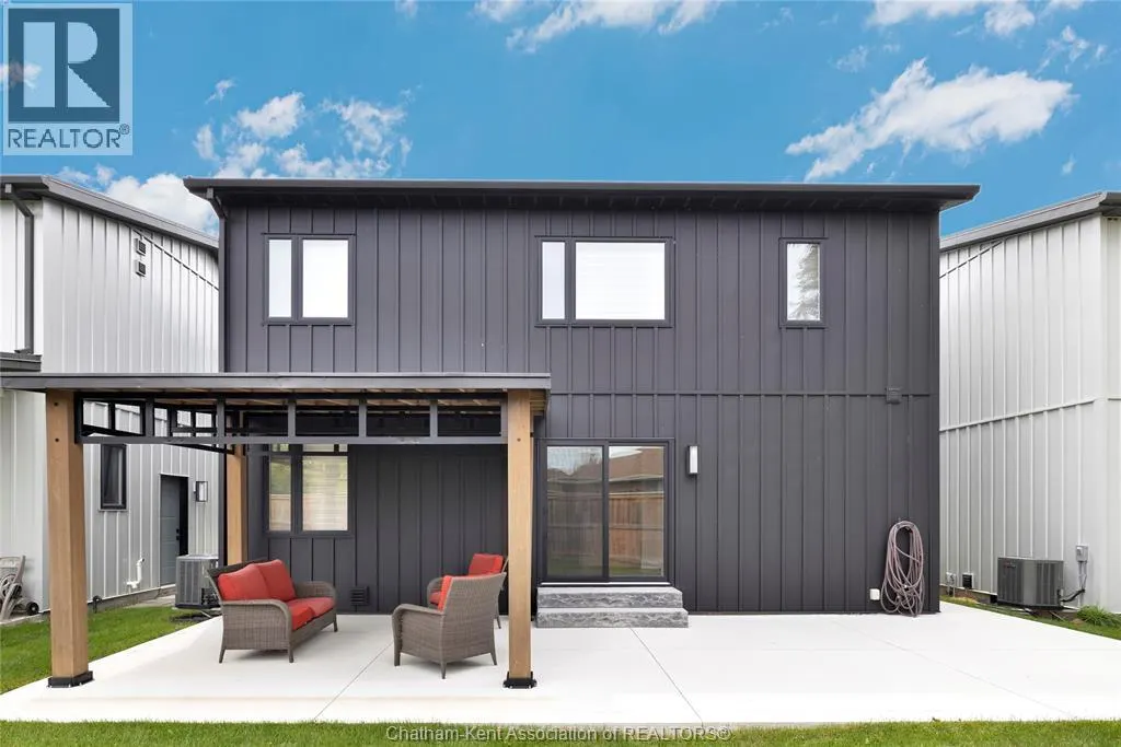 71 Churchill Park ROAD