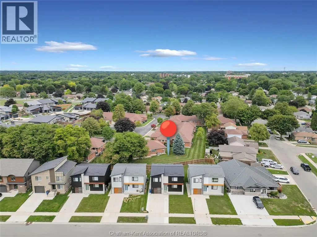 71 Churchill Park ROAD