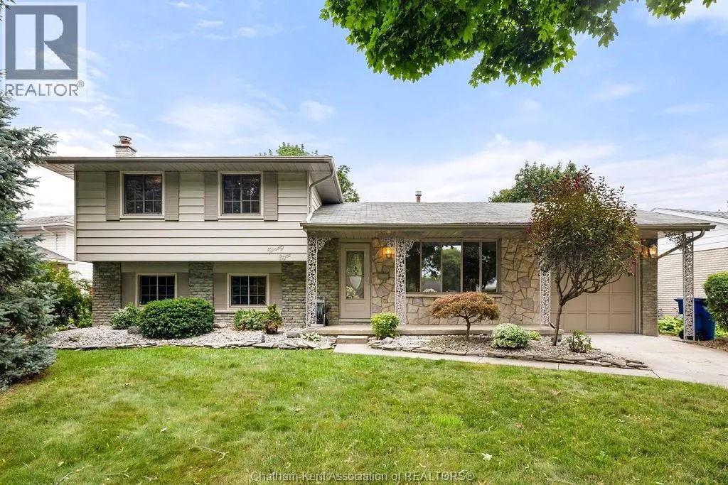 98 Cardinal CRESCENT