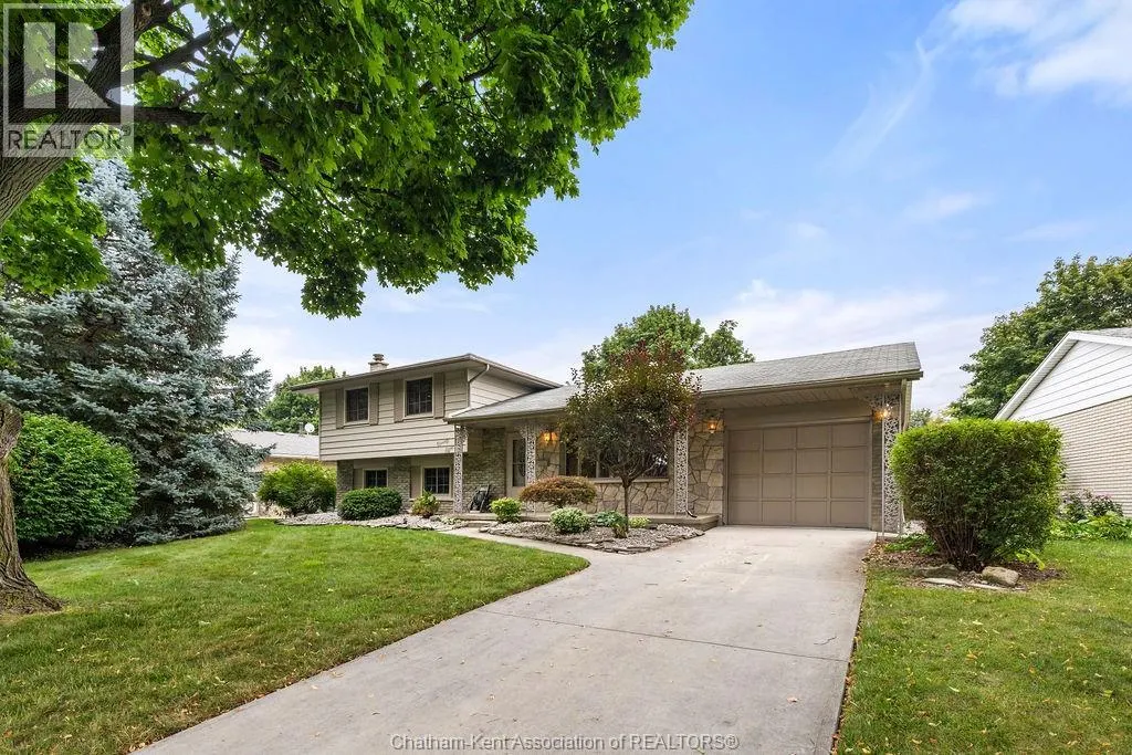 98 Cardinal CRESCENT