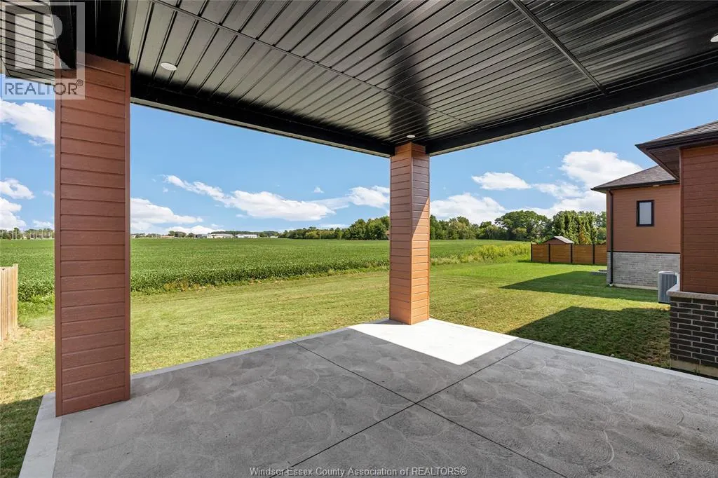 114 HAZEL CRESCENT