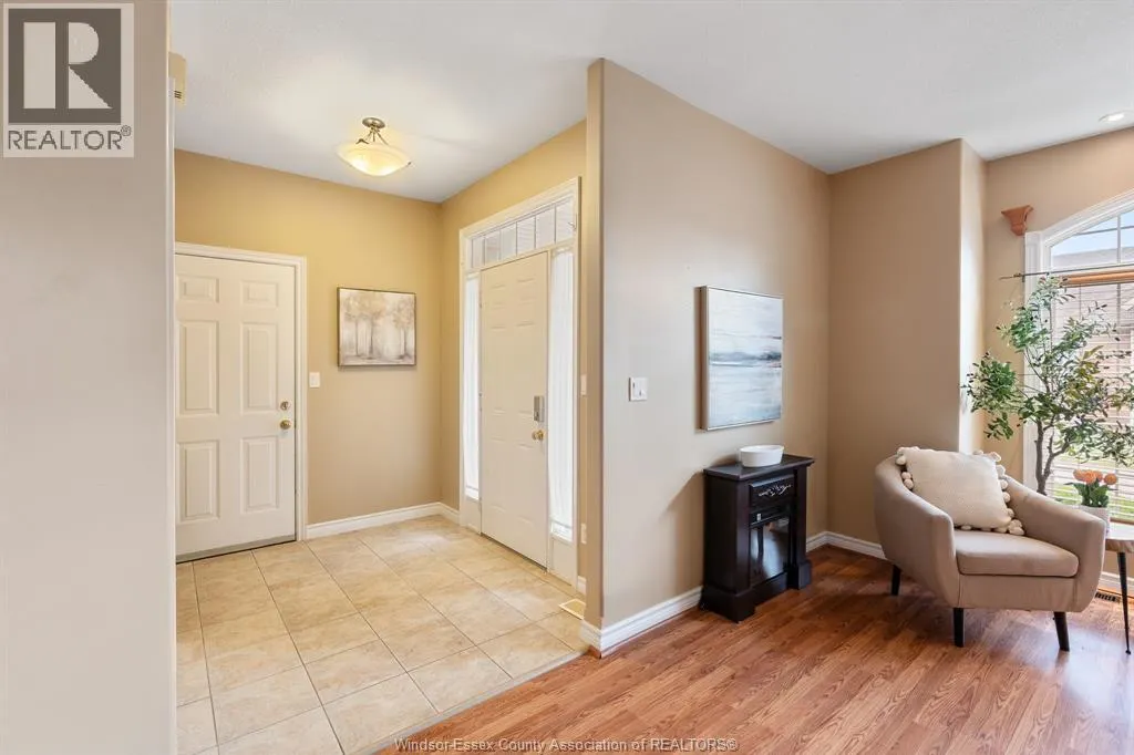 15 OAKGROVE LANE