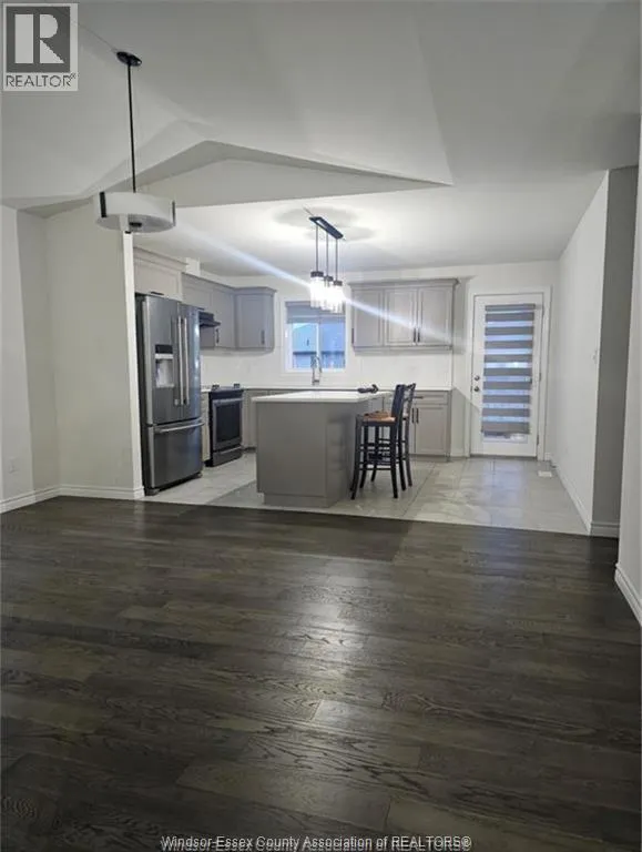 387 MULBERRY LANE