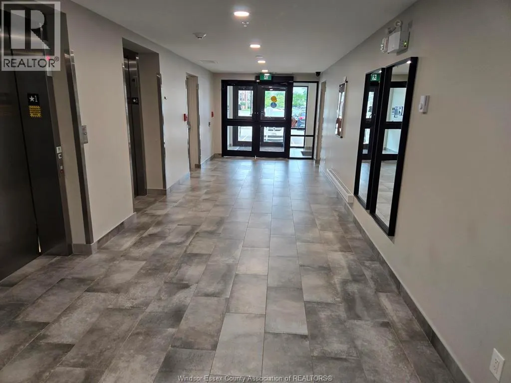 2550 SANDWICH WEST PARKWAY Unit# 108