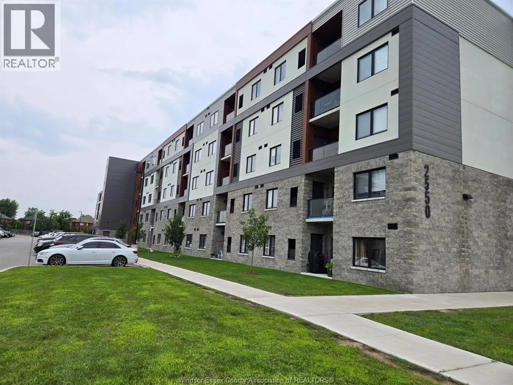 2550 SANDWICH WEST PARKWAY Unit# 108