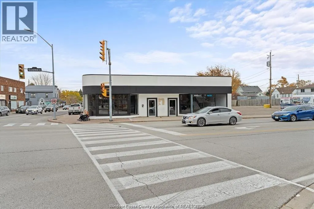 227-235 SANDWICH STREET South