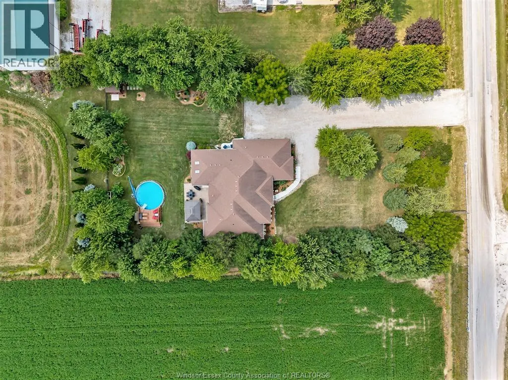 2207 SOUTH MIDDLE ROAD