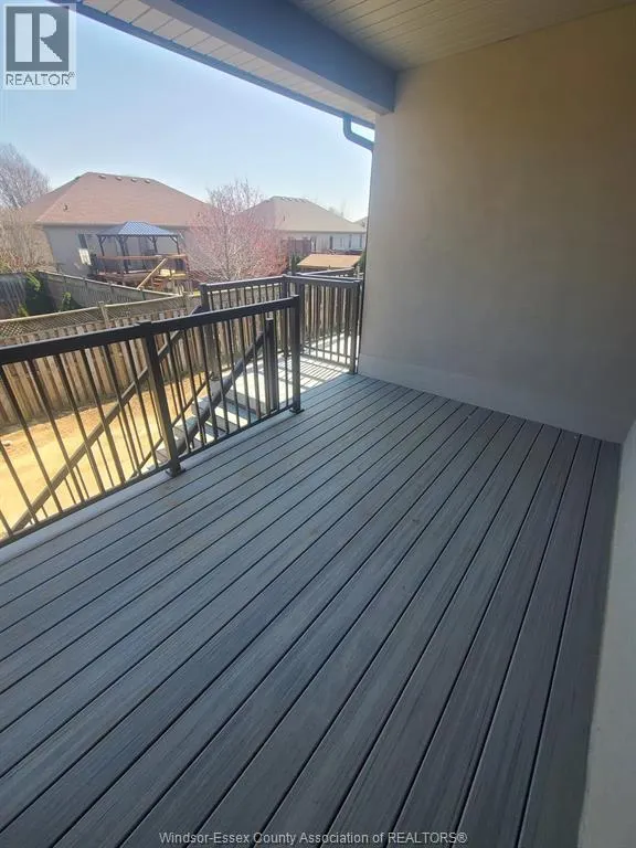 96 CAROLINA WOODS