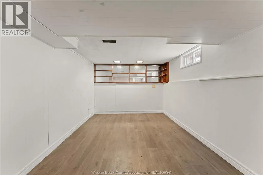 3672 MORRIS DRIVE