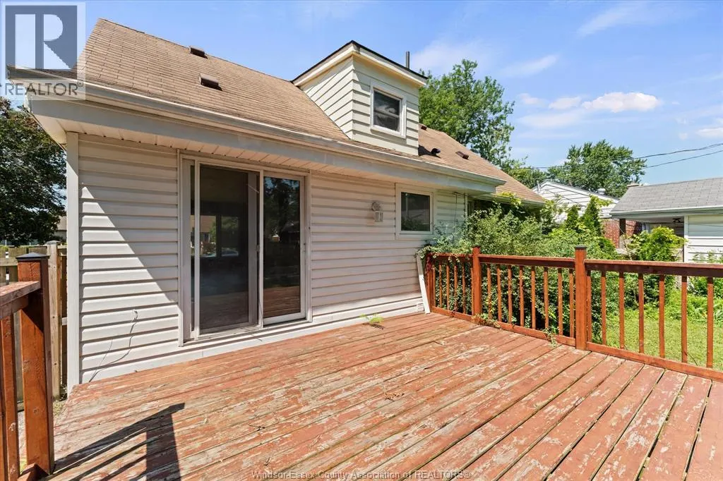 3672 MORRIS DRIVE