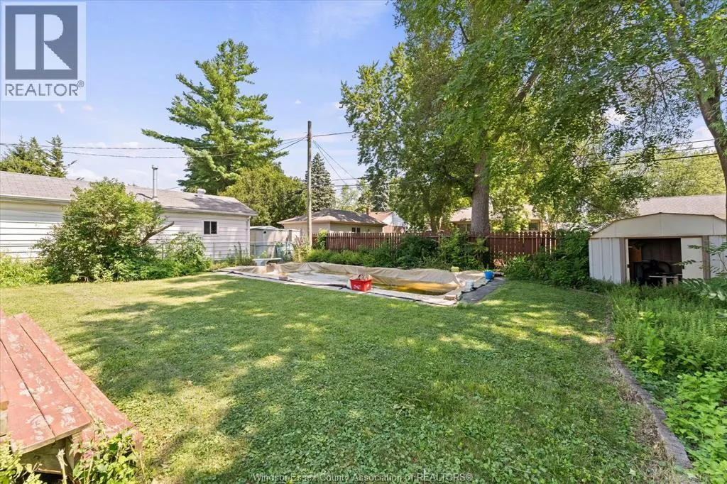 3672 MORRIS DRIVE