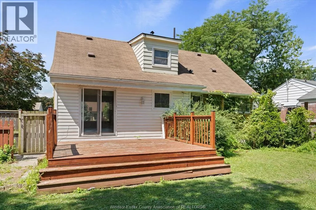 3672 MORRIS DRIVE