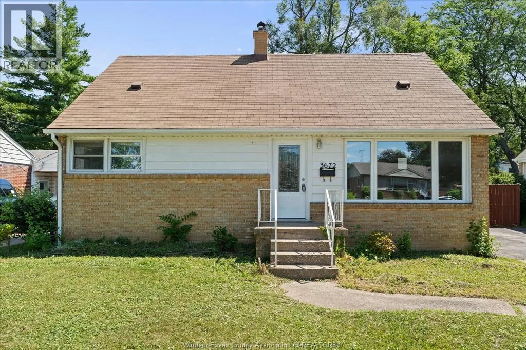 3672 MORRIS DRIVE