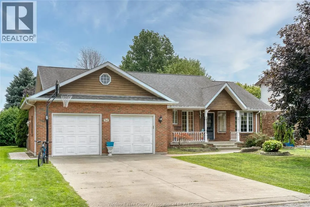 54 SHAWNEE COURT