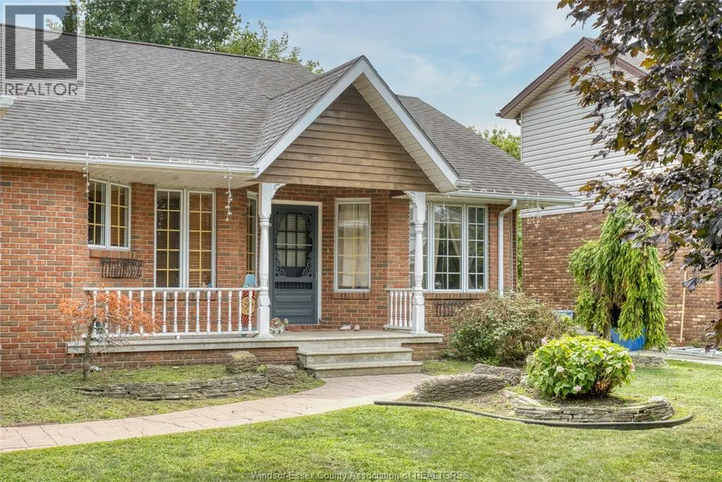 54 SHAWNEE COURT