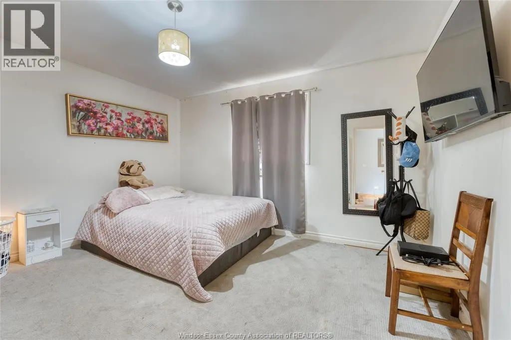 54 SHAWNEE COURT