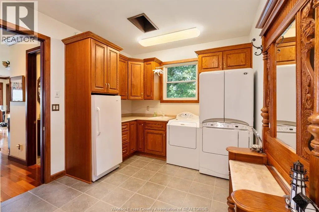 1360 Windermere PLACE